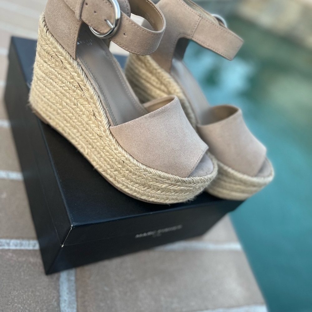 Marc Fisher Women’s Wedges